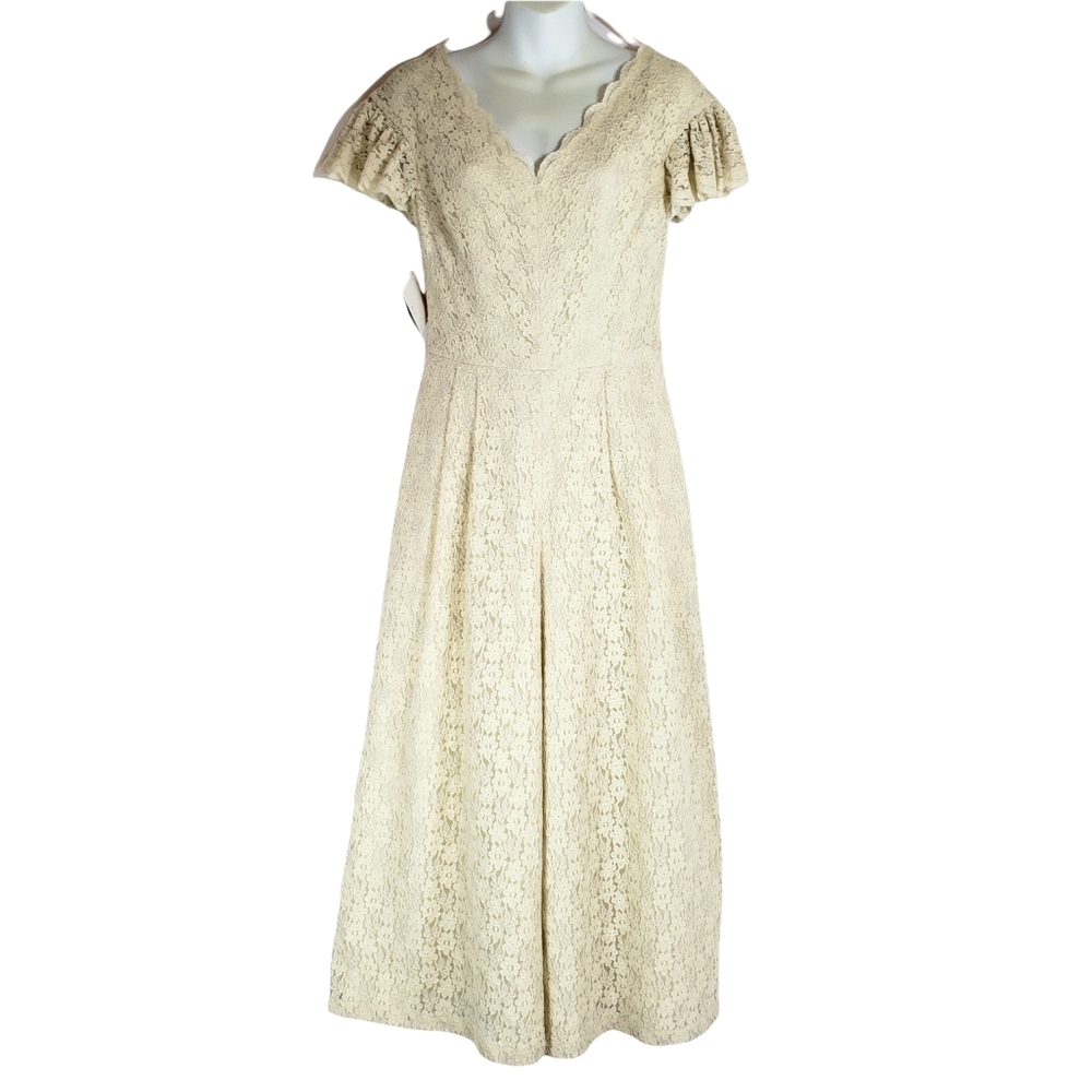 Gal Meets Glam Floral Lace Wide Leg Jumpsuit Antique Cream